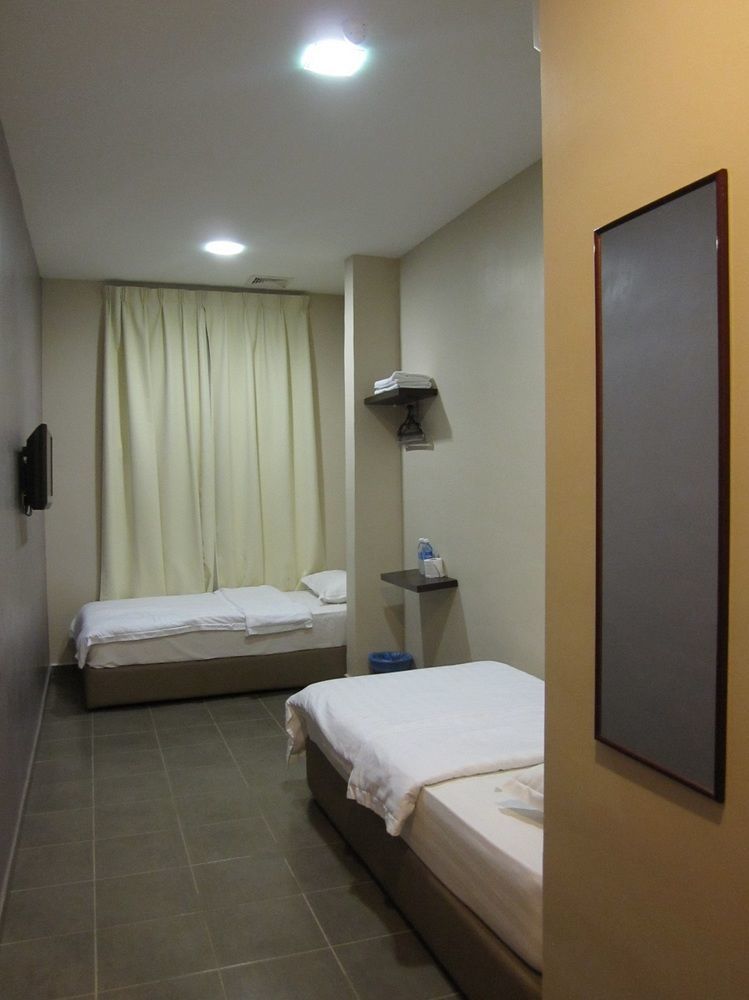 Place2Stay Hotel Malacca Exteriör bild